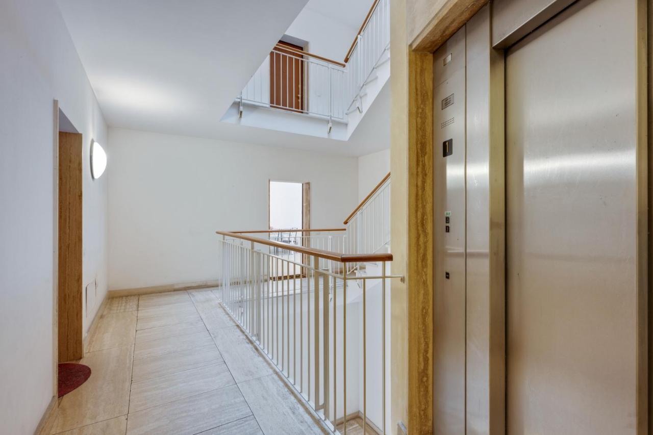 Il Broletto Apartment - Affitti Brevi Italia Lecco Extérieur photo